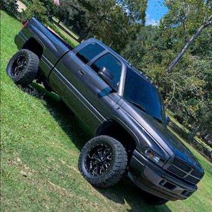 Meet your Posher, Ethan